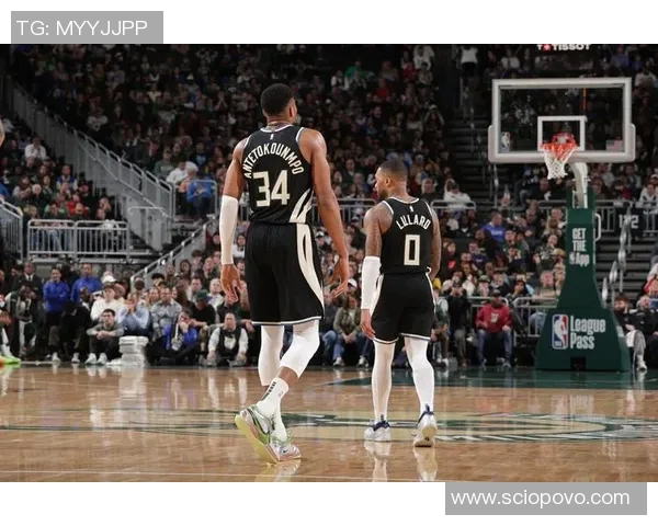 骑士豪取14连胜米切尔贡献15分字母哥独砍30分难救雄鹿