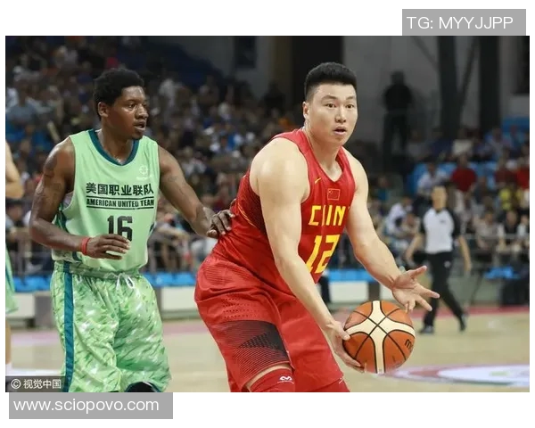 中国职业联队与美国职业联队的精彩对决引发全球关注与讨论